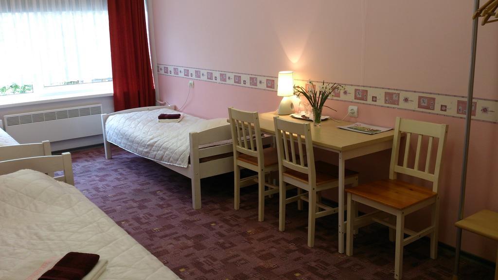 Sorve Guest House Salme Habitación foto