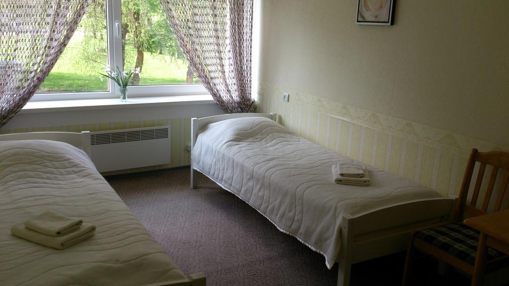 Sorve Guest House Salme Habitación foto